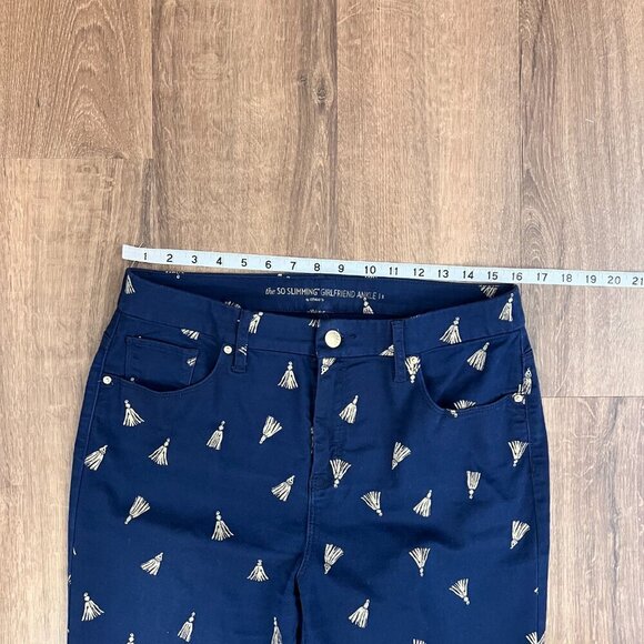 Chico's Navy So Slimming Gold Tassel Girlfriend Ankle Pants Sz 8 - Picture 5 of 13